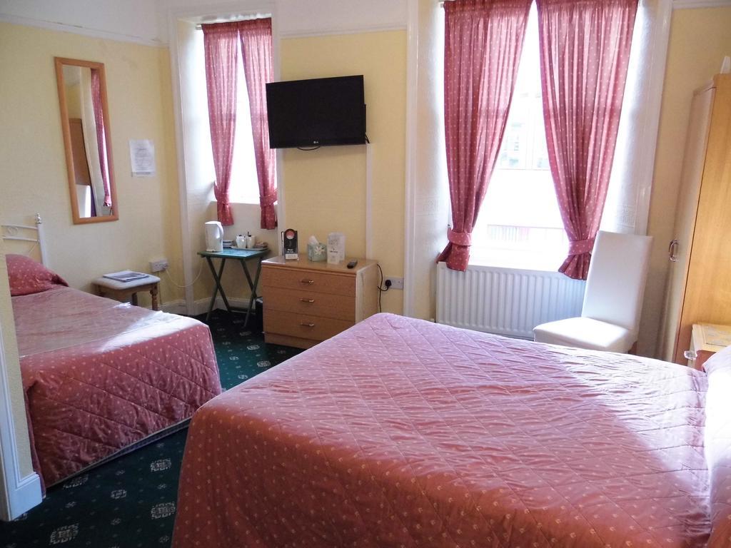 The Cobbled Yard Hotel Berwick Upon Tweed Room photo